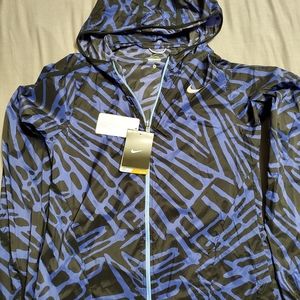 Nike pack and water repell hoodie